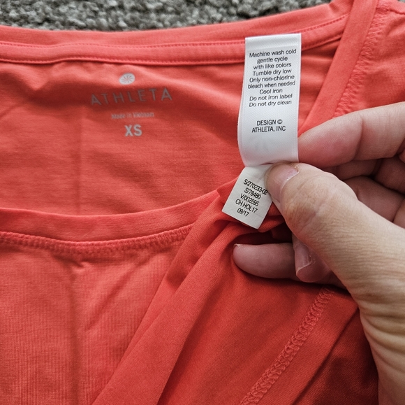 Athleta boxy crop t-shirt red orange xsmall - Picture 2 of 2